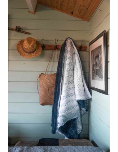 Plaid Atlantis : Douceur, Éco-Chaleur et Style Inspiré