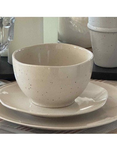 Assiette Tribu dessert grège moucheté